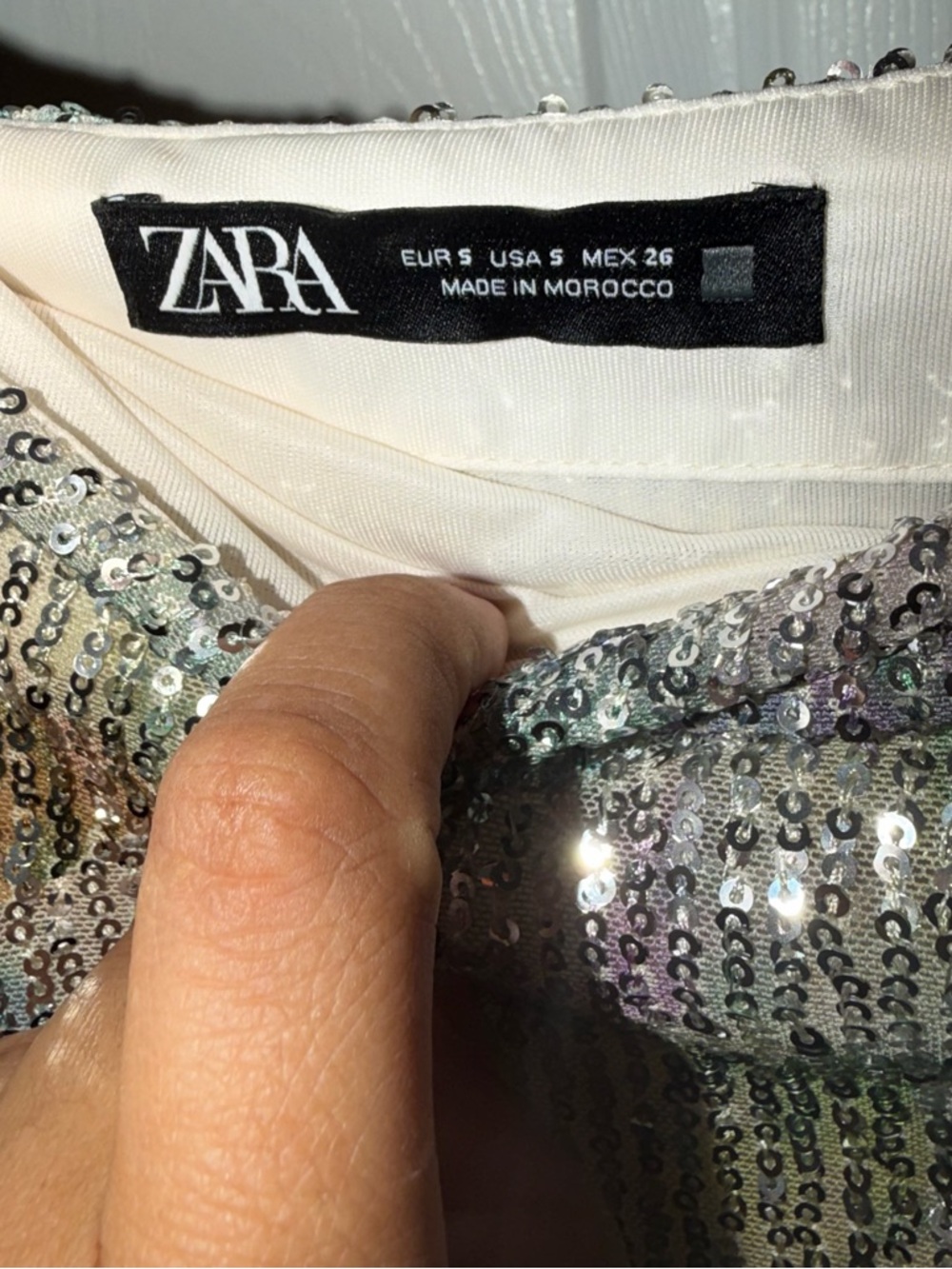 Zara Iridescent Sequin Skirt in Silver and Holographic Tones - Picture 4 of 6